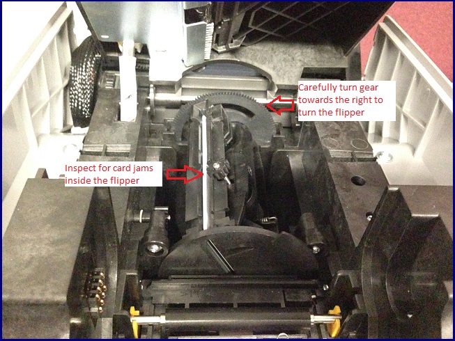 Rozwiązywanie problemów z zacięciami kart w drukarkach kart ZXPS1